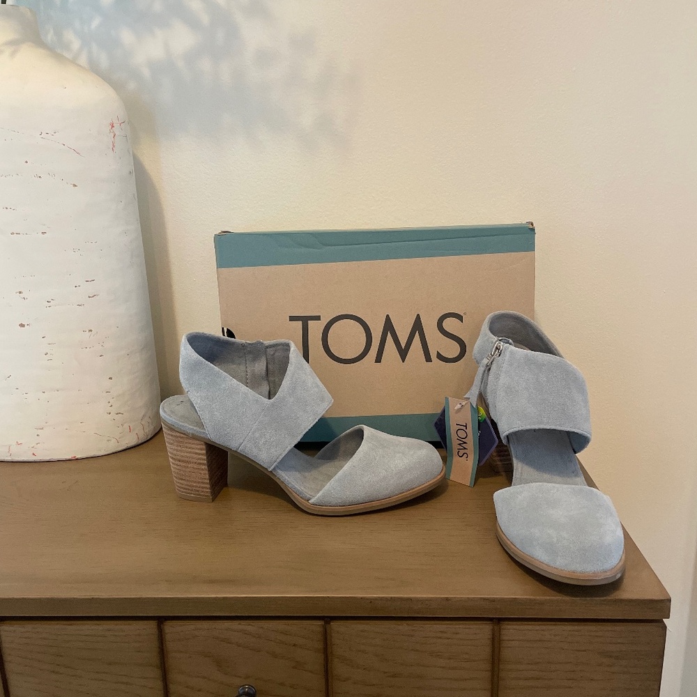 TOMS heels sz 7.5